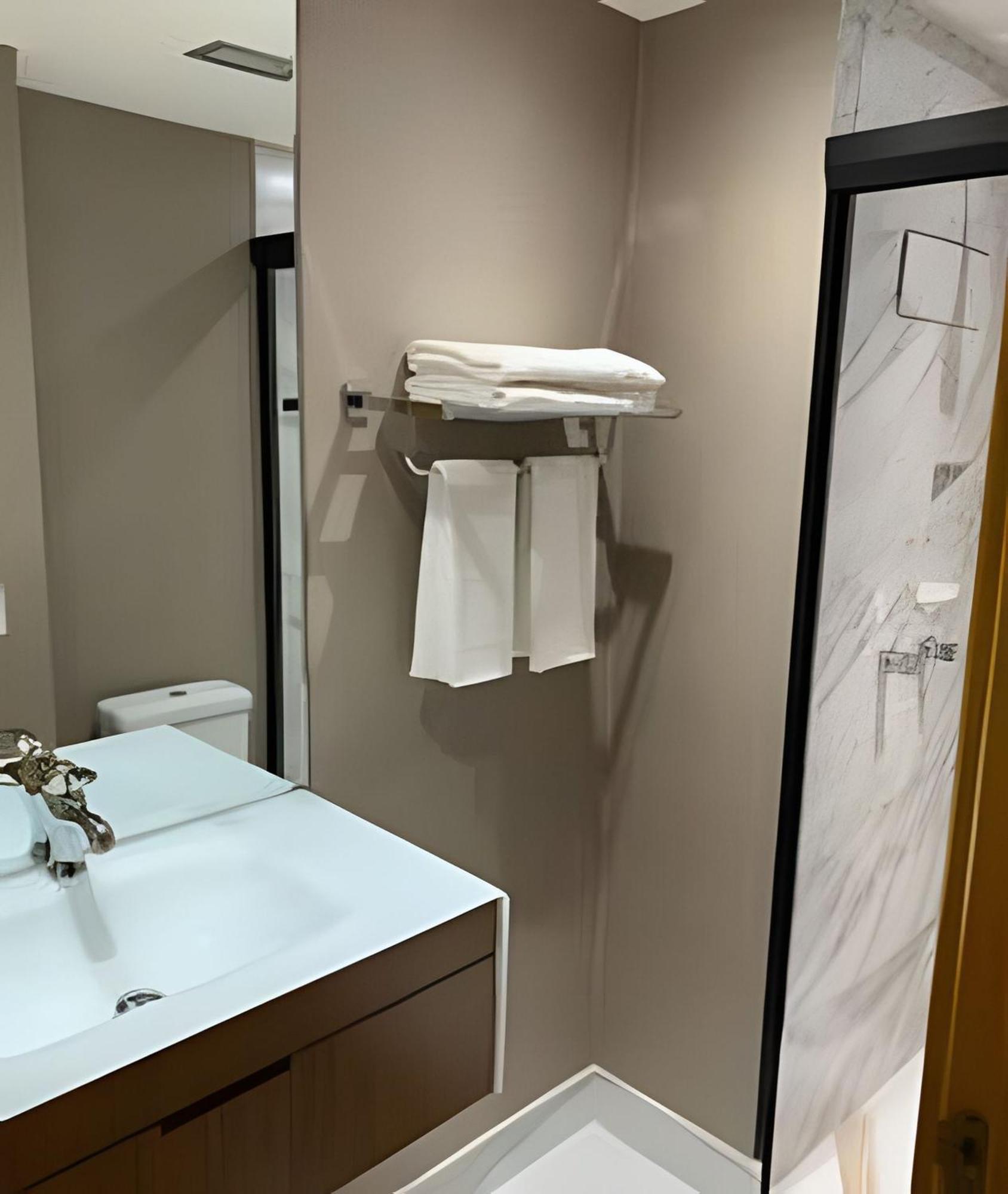 Flat Particular Dentro Do Executive Transamerica Faria Lima! Apartamento *